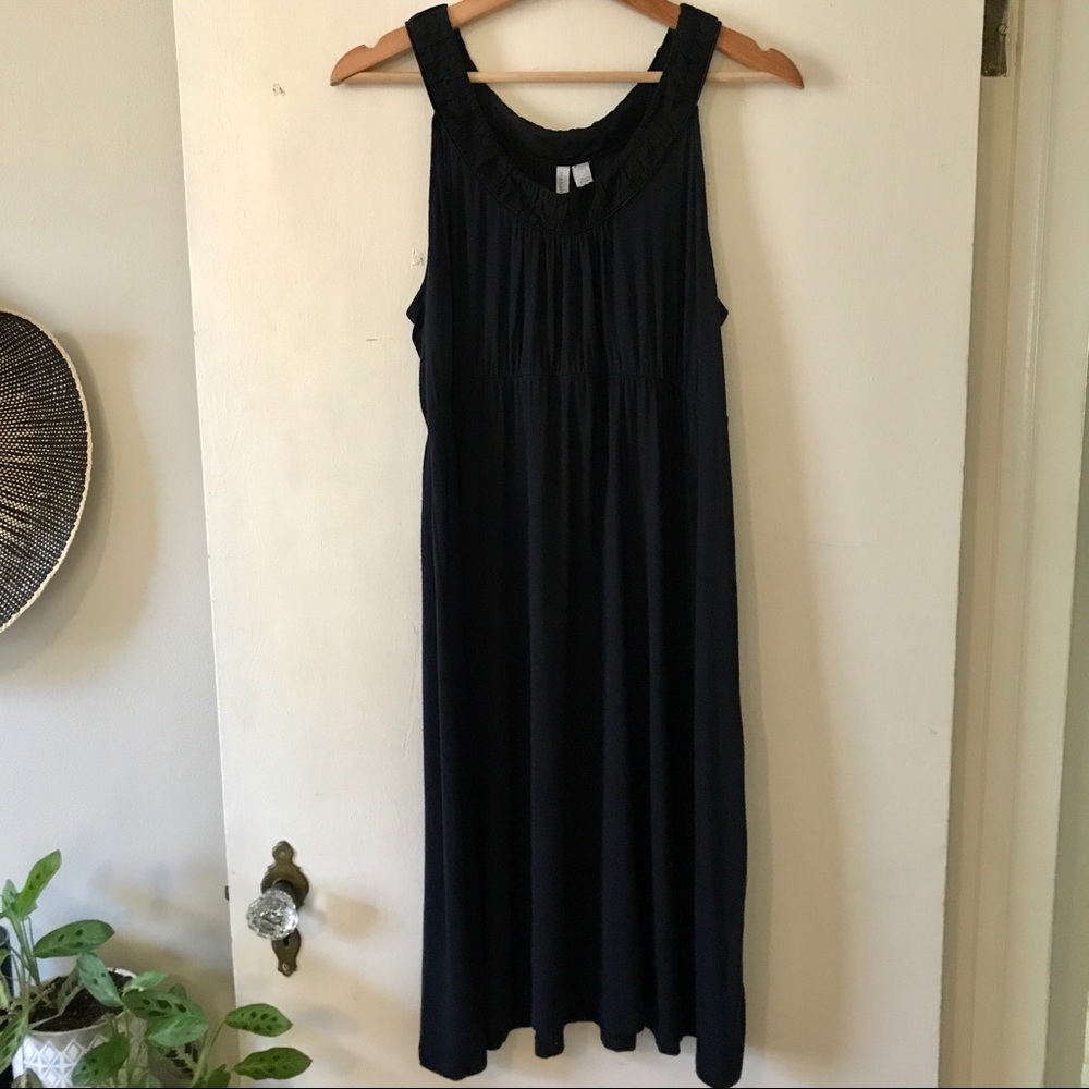 Old Navy Black Sleeveless Dress, Size M